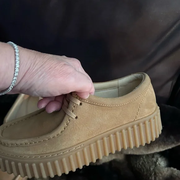 Clarks Torhill ankle boot - Picture 3 of 12